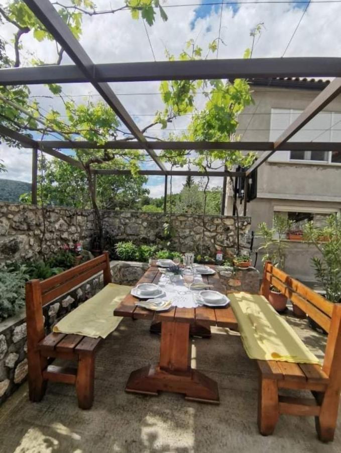 Apartman Ane - Bribir ブリビル エクステリア 写真